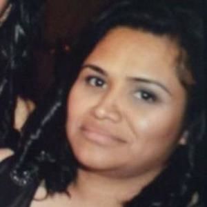 Meet your Posher, Yolanda